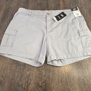 Lee Mid rise shorts -comfort waste band